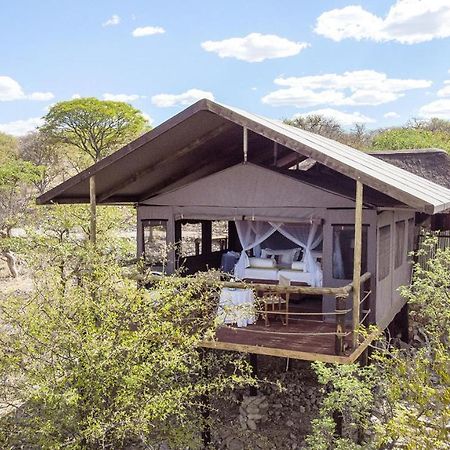 Eagle Tented Lodge & Spa Okaukuejo Dış mekan fotoğraf