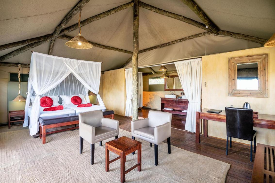 Eagle Tented Lodge & Spa Okaukuejo Dış mekan fotoğraf